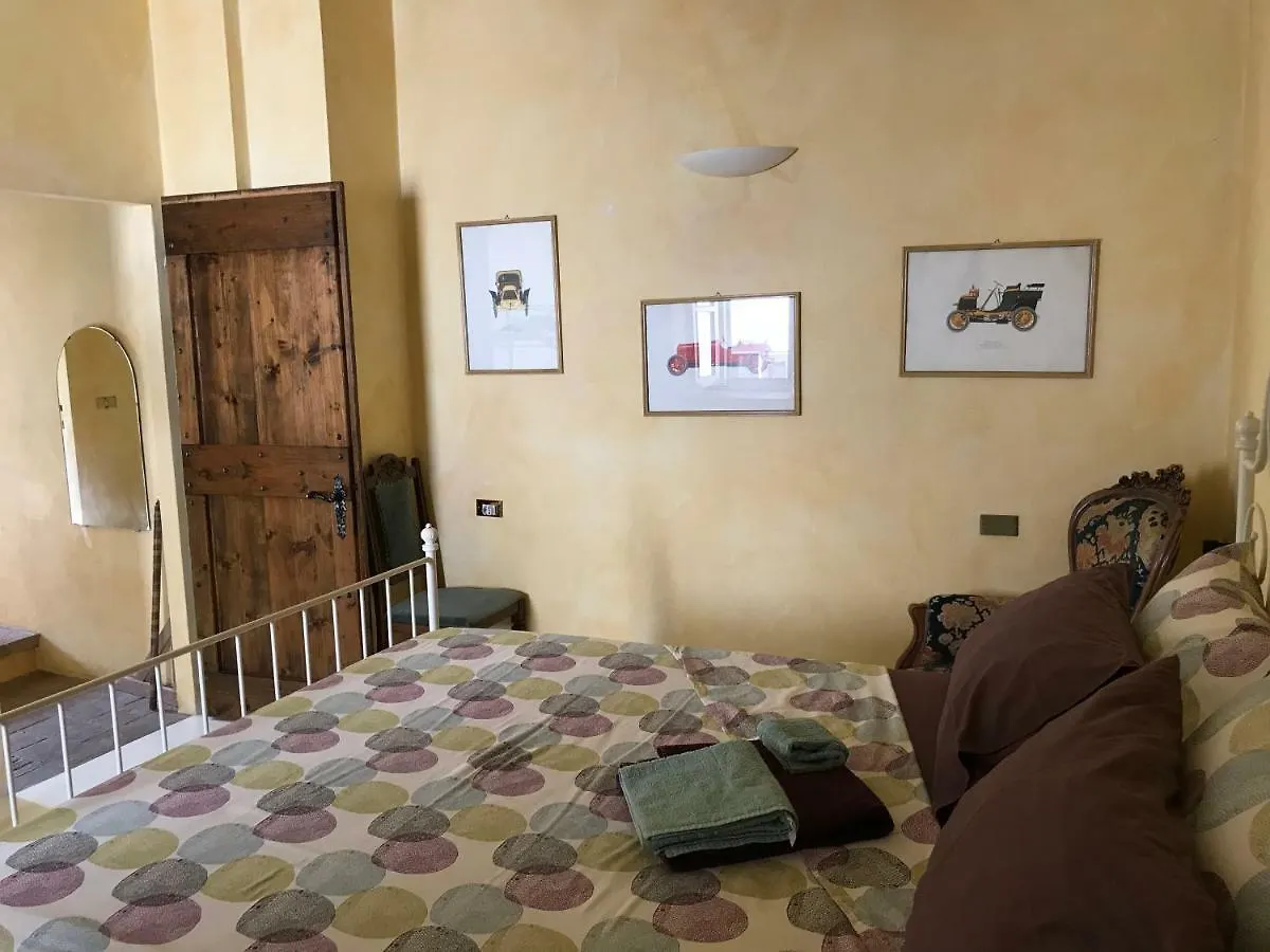 Paradiso Di Sara Vignale  0*, Vignale (Parma) イタリア
